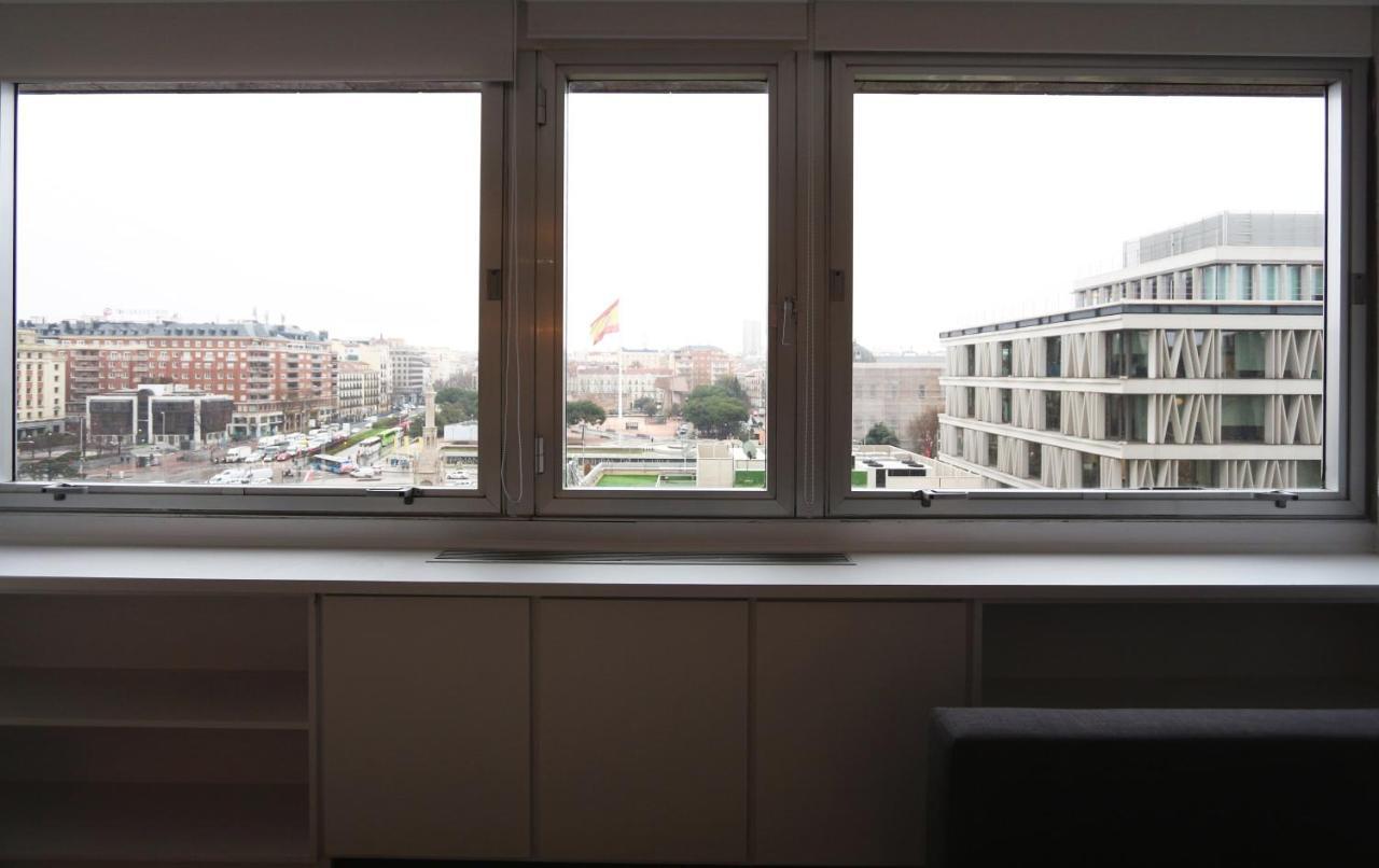 Apartament Urbantec Realty - Plaza De Colon Madryt Zewnętrze zdjęcie