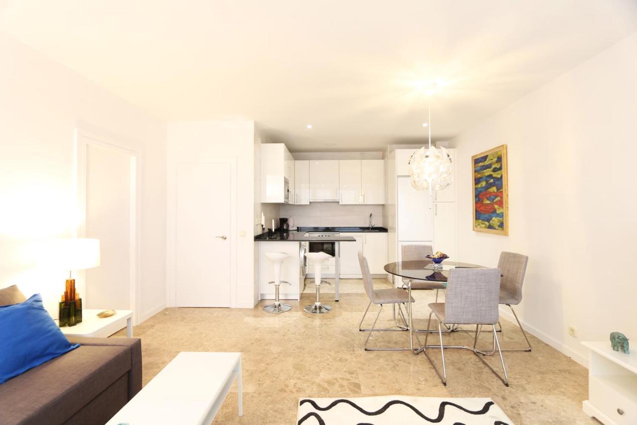 Apartament Urbantec Realty - Plaza De Colon Madryt Zewnętrze zdjęcie