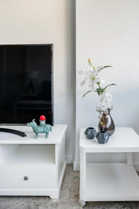 Apartament Urbantec Realty - Plaza De Colon Madryt Zewnętrze zdjęcie