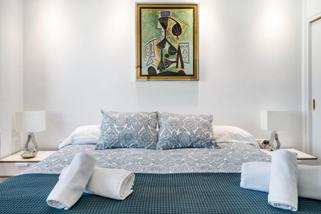 Apartament Urbantec Realty - Plaza De Colon Madryt Zewnętrze zdjęcie